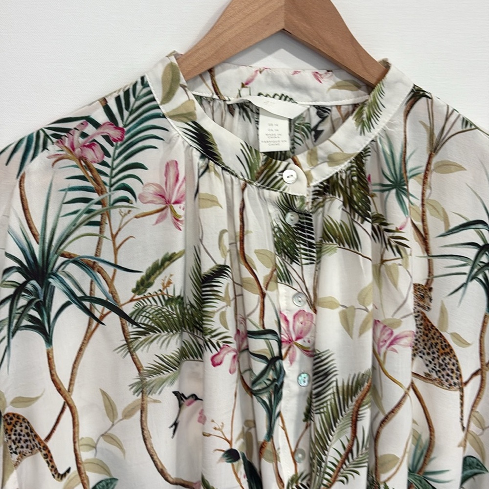 H&M Jungle Floral Print Blouse Womens Size 14 Balloon Sleeve 1/2 Placket Popover - Picture 3 of 16